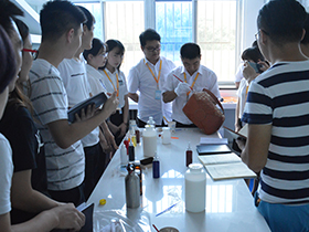 潔希亞怎么樣？干洗店加盟高端洗護(hù)