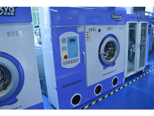 干洗行業(yè)應結(jié)合國情洗滌設備應該接地氣