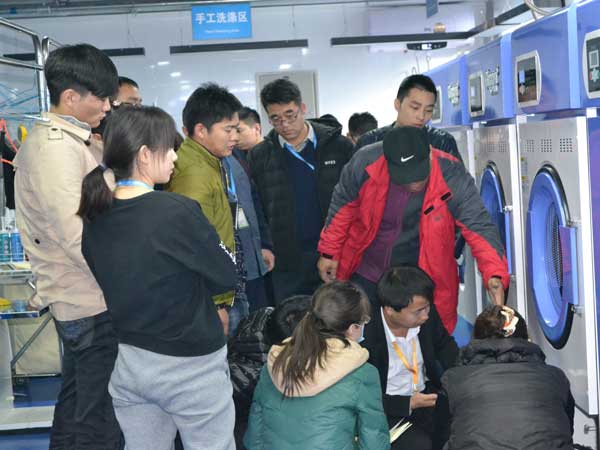 西安開(kāi)干洗店利潤(rùn)怎么樣呢，在西安開(kāi)潔希亞干洗店怎么樣