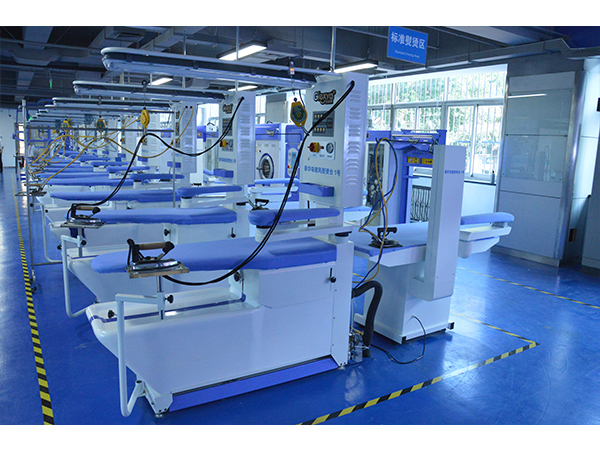 潔希亞干洗設(shè)備，一整套干洗店設(shè)備價格