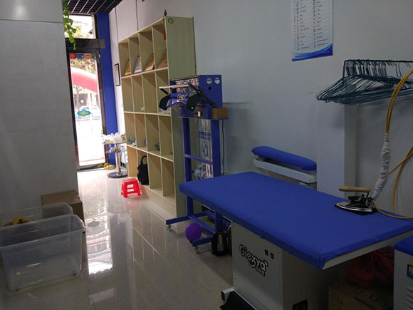 潔希亞國(guó)際洗衣老市委寫字樓店11