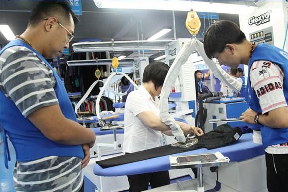 干洗店現(xiàn)在還賺錢(qián)嗎