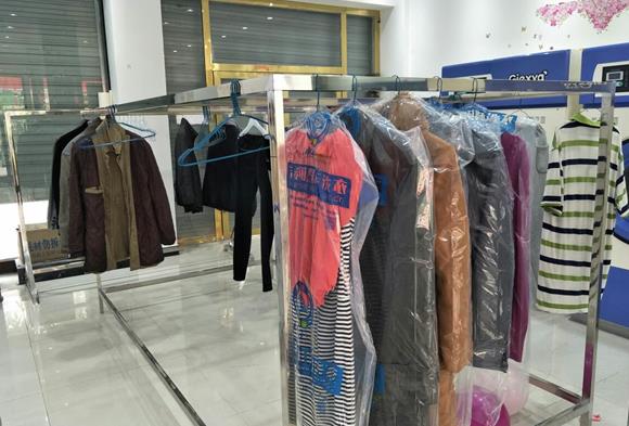 干洗設(shè)備一臺(tái)多少錢?干洗店設(shè)備的市場價(jià)格