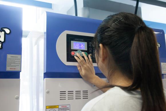 加盟干洗店要多少錢(qián)大概 比其他項(xiàng)目低